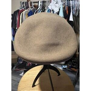 Vintage ROYAL ASCOT Taupe 100% Wool Newsboy Cabbie Golf Hat